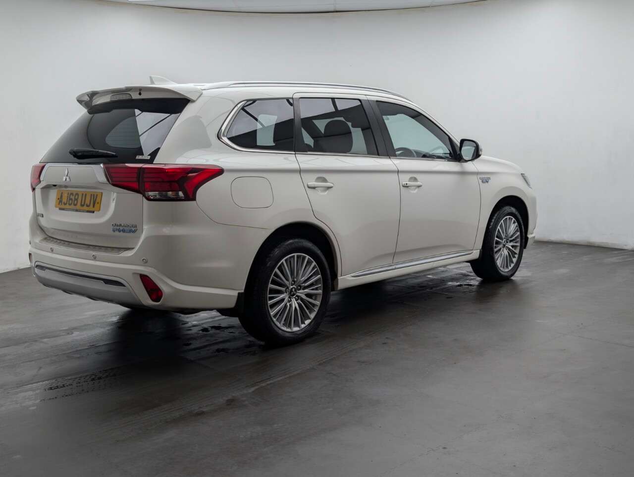2019 MITSUBISHI OUTLANDER 2019 MITSUBISHI OUTLANDER