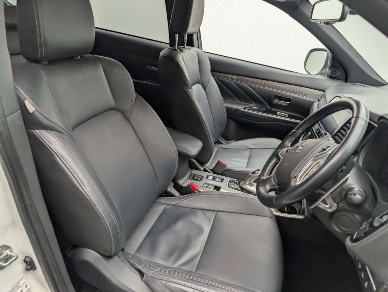 2019 MITSUBISHI OUTLANDER 2019 MITSUBISHI OUTLANDER