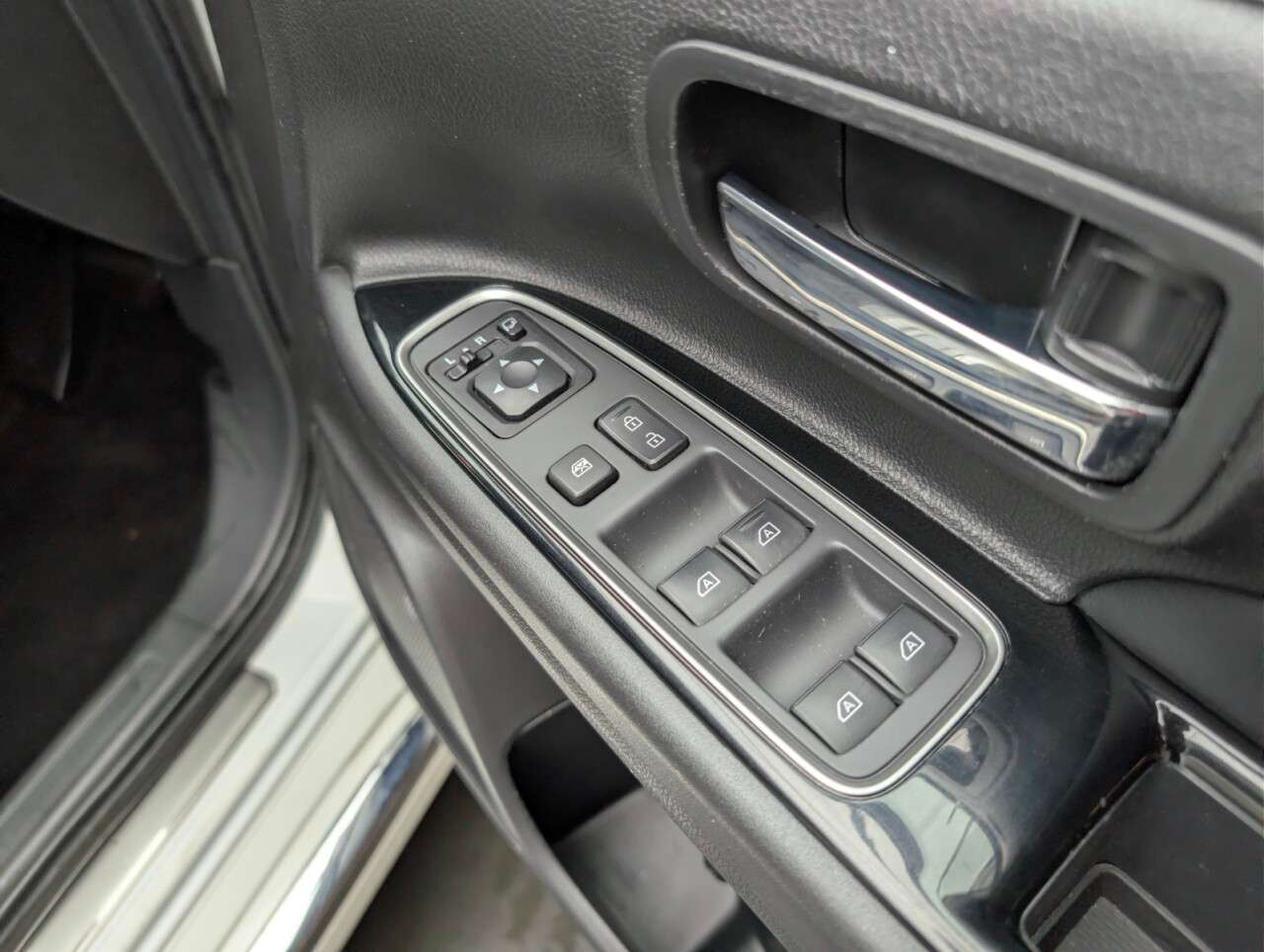 2019 MITSUBISHI OUTLANDER 2019 MITSUBISHI OUTLANDER