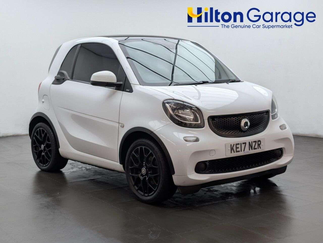 A 2017 SMART FORTWO 1.0 Prime Sport (Premium) Coupe 2dr Petrol Twinamic Euro 6 (s/s) (71 ps) HE A 2017 SMART FORTWO 1.0 Prime Sport (Premium) Coupe 2dr Petrol Twinamic Euro 6 (s/s) (71 ps) HE