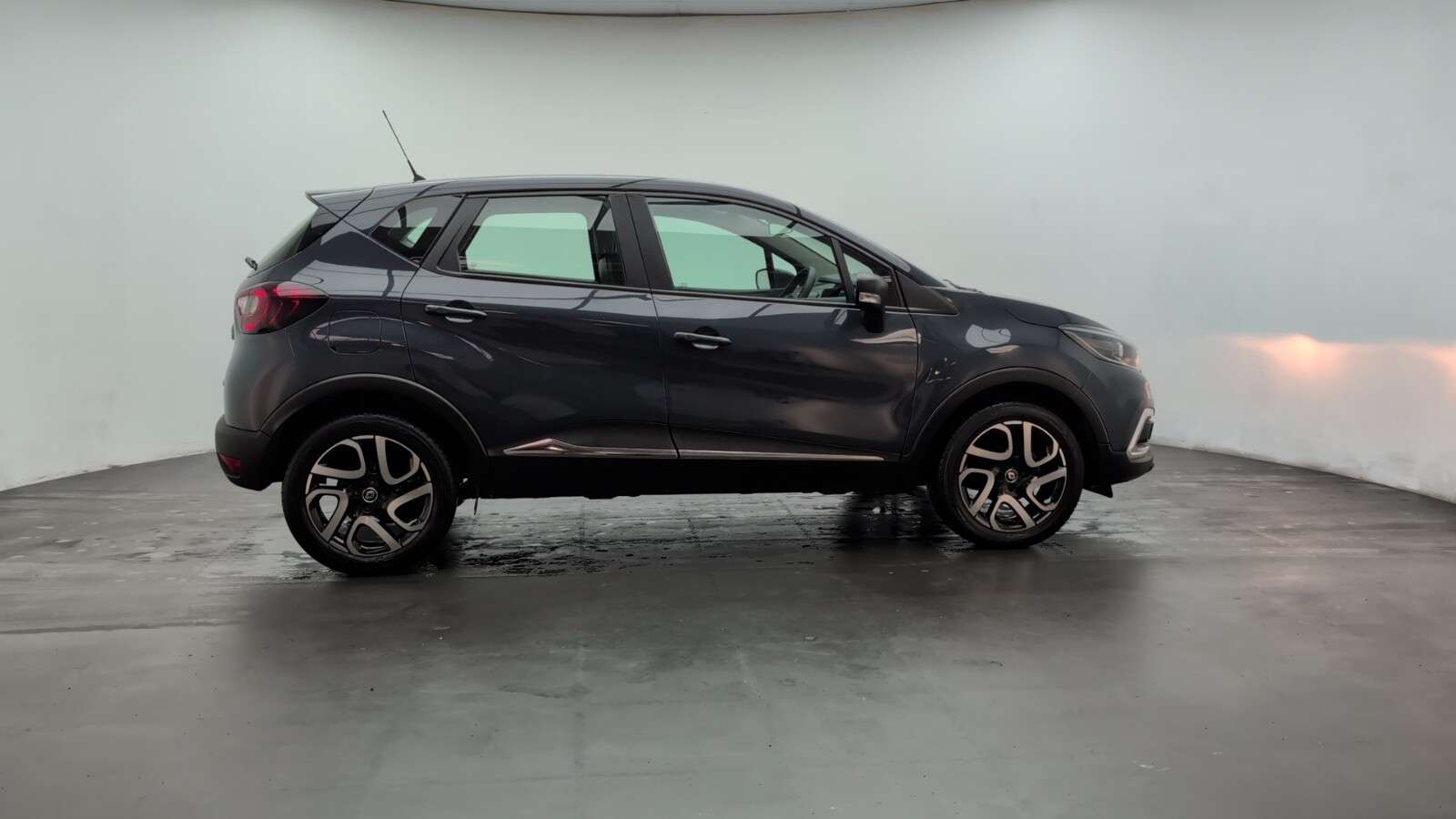 2017 RENAULT CAPTUR 2017 RENAULT CAPTUR