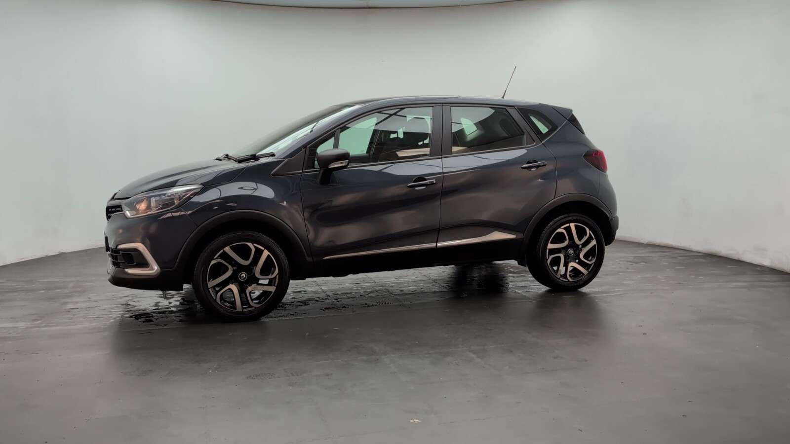 2017 RENAULT CAPTUR 2017 RENAULT CAPTUR