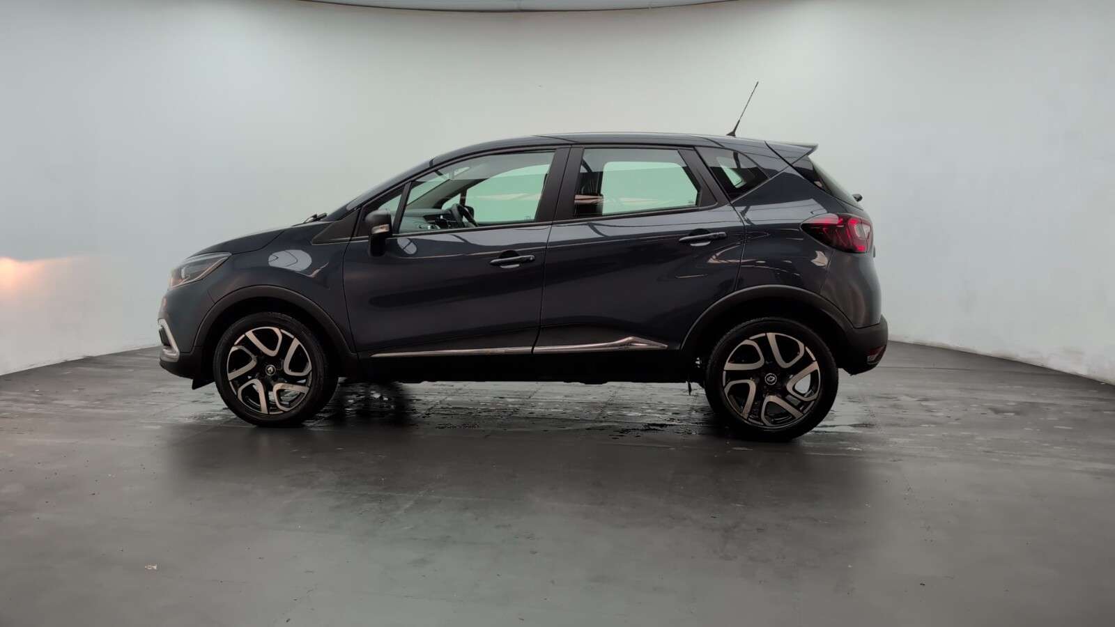 2017 RENAULT CAPTUR 2017 RENAULT CAPTUR