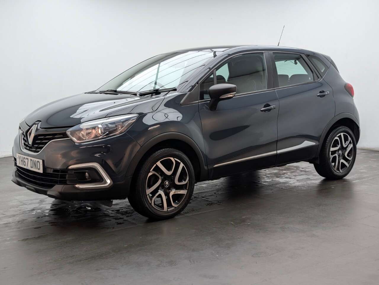 2017 RENAULT CAPTUR 2017 RENAULT CAPTUR