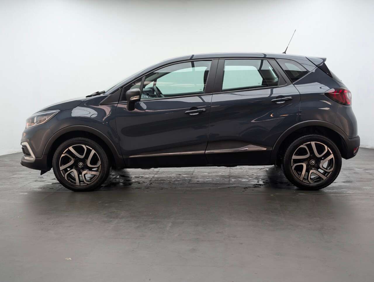 2017 RENAULT CAPTUR 2017 RENAULT CAPTUR