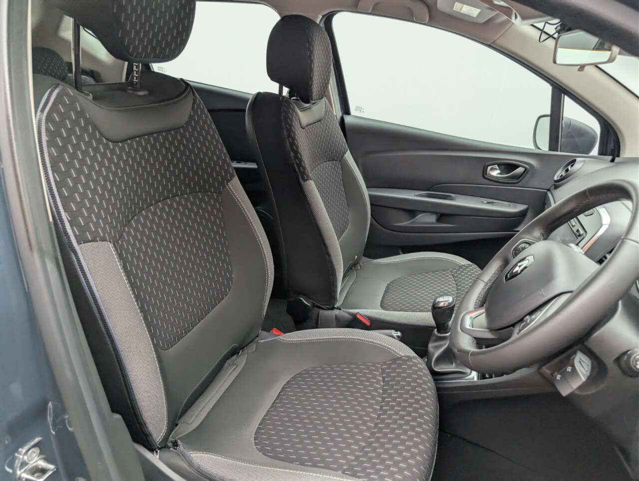 2017 RENAULT CAPTUR 2017 RENAULT CAPTUR