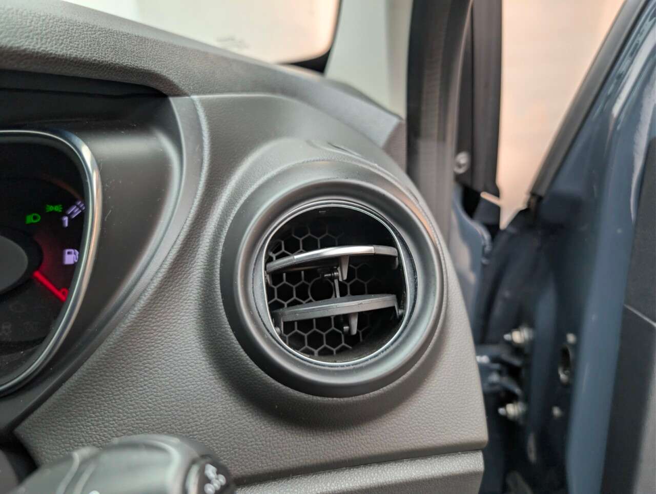 2017 RENAULT CAPTUR 2017 RENAULT CAPTUR