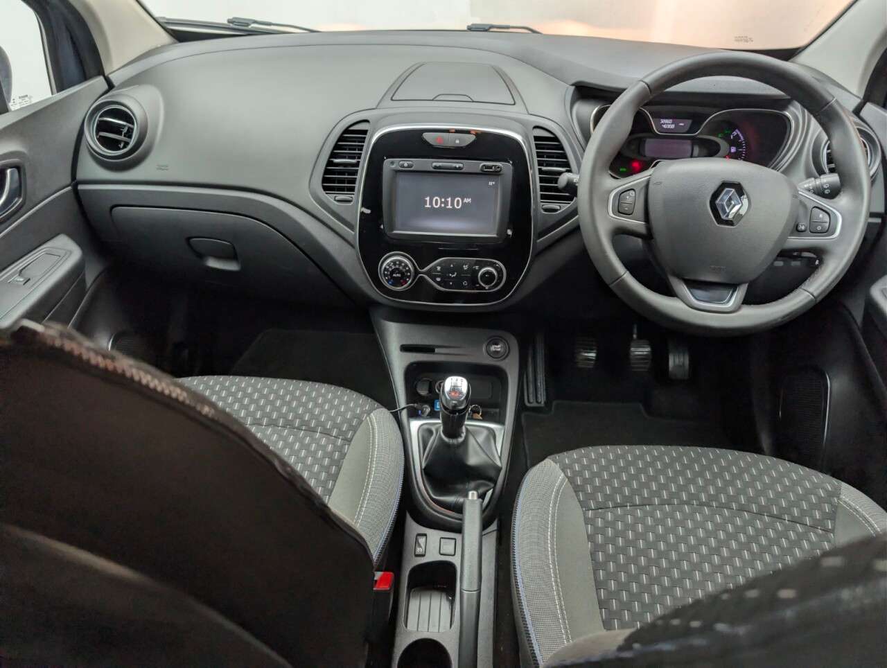 2017 RENAULT CAPTUR 2017 RENAULT CAPTUR