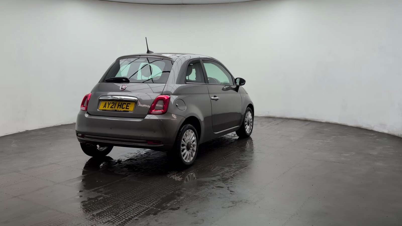 2021 FIAT 500 2021 FIAT 500