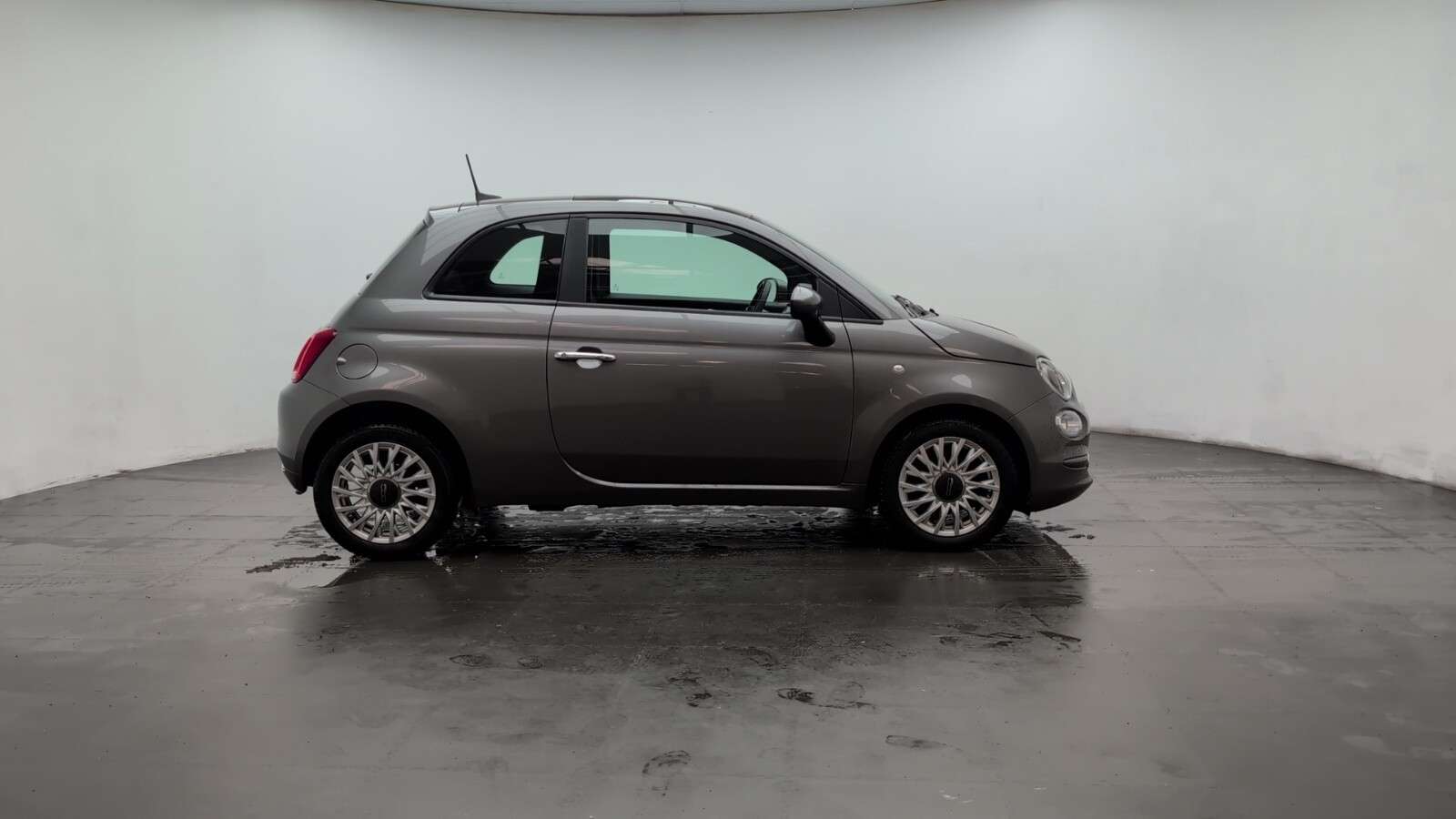 2021 FIAT 500 2021 FIAT 500