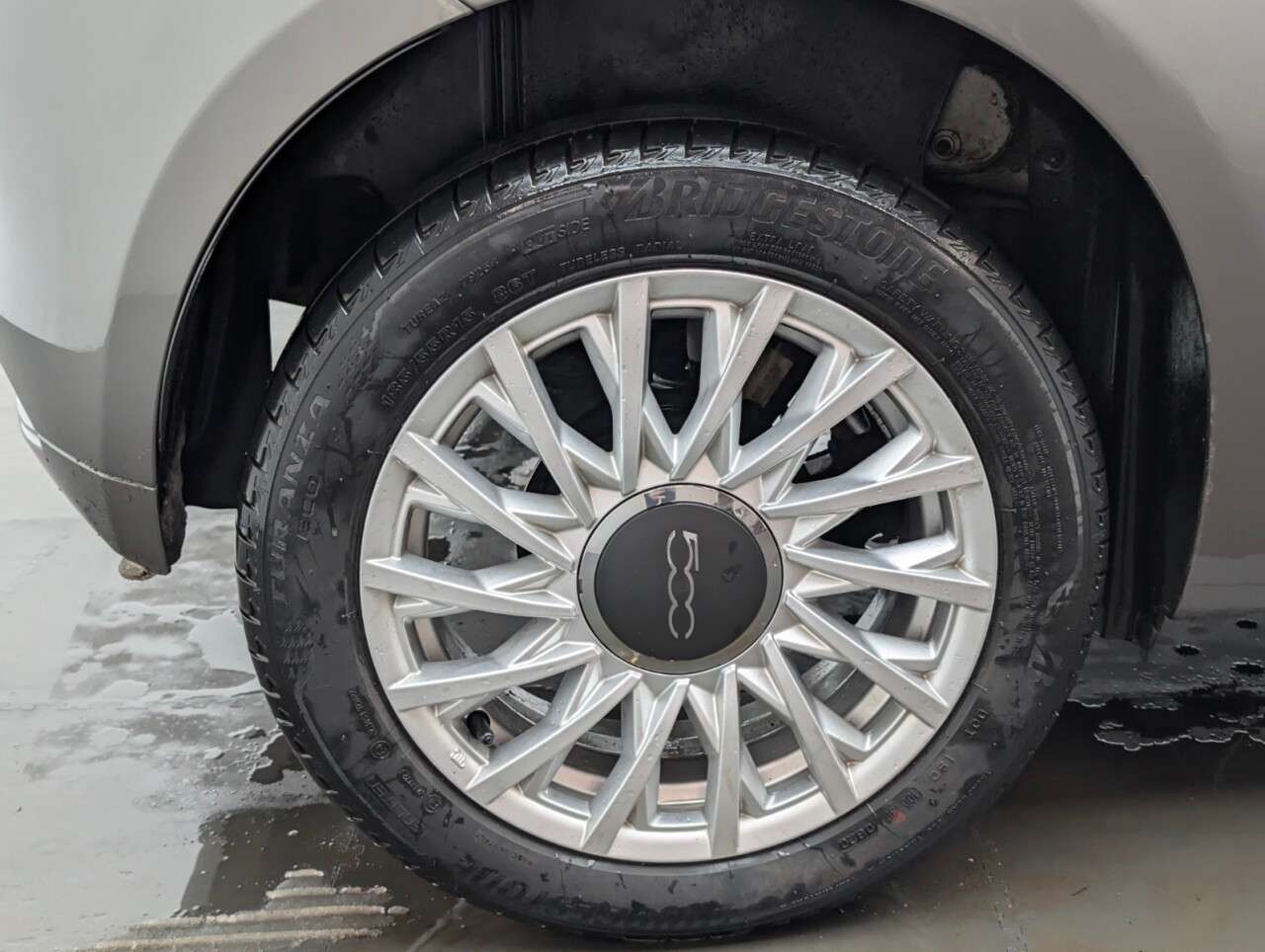 2021 FIAT 500 2021 FIAT 500