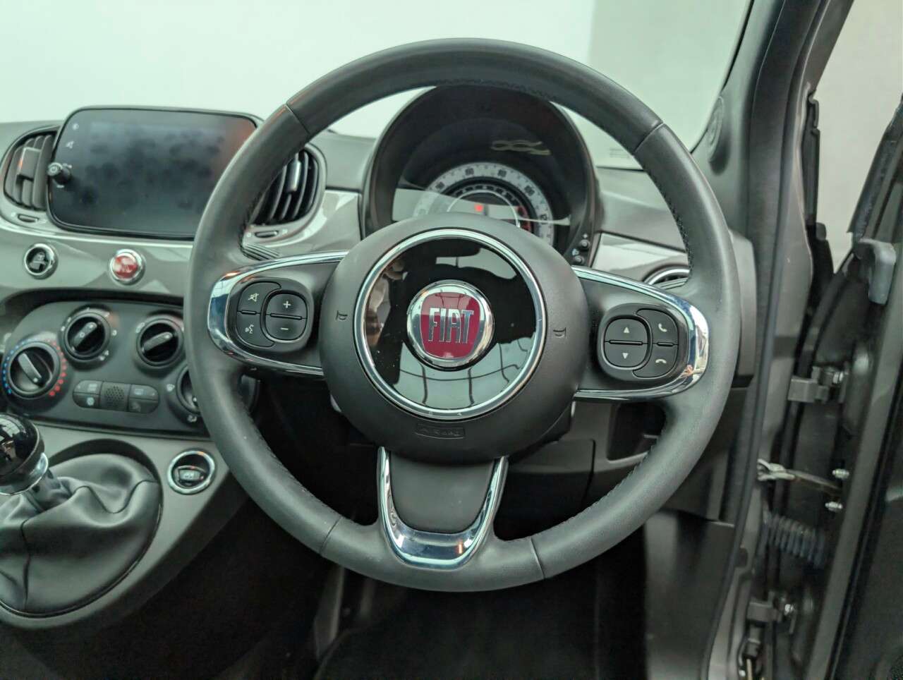 2021 FIAT 500 2021 FIAT 500