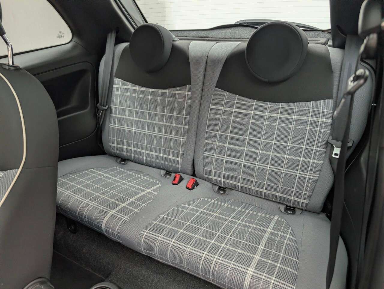 2021 FIAT 500 2021 FIAT 500