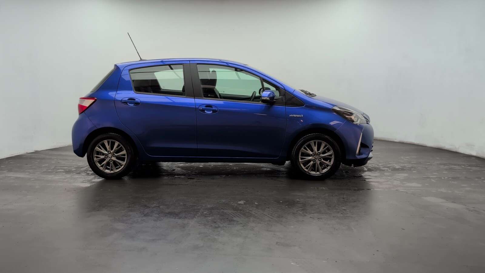 2017 TOYOTA YARIS 2017 TOYOTA YARIS