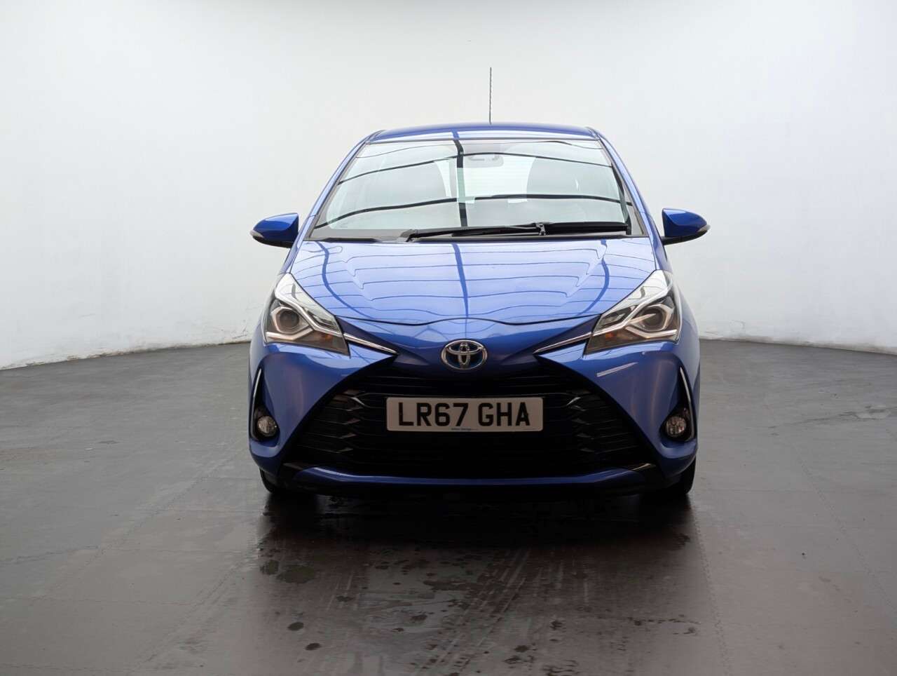 2017 TOYOTA YARIS 2017 TOYOTA YARIS