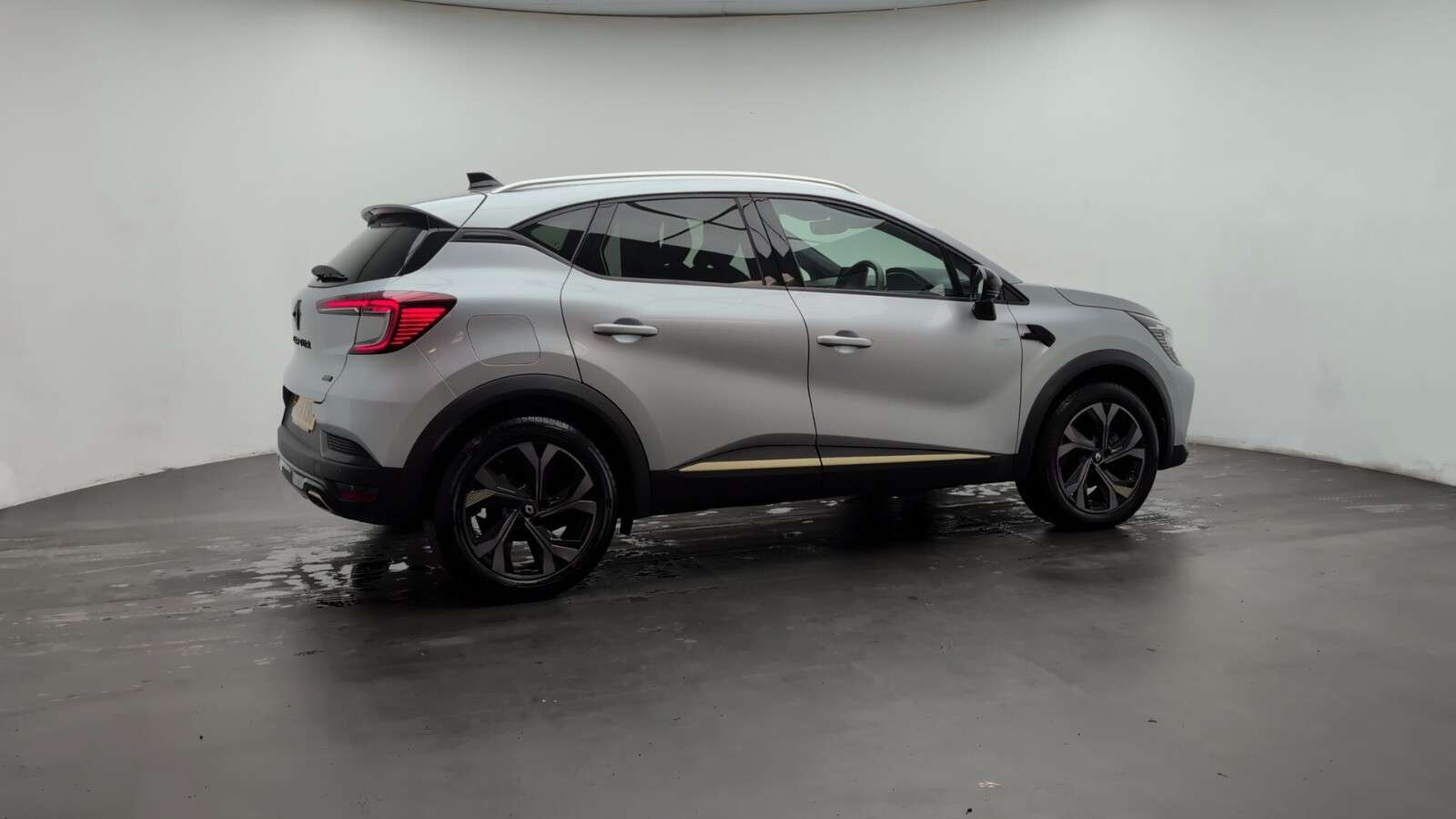 2024 RENAULT CAPTUR 2024 RENAULT CAPTUR