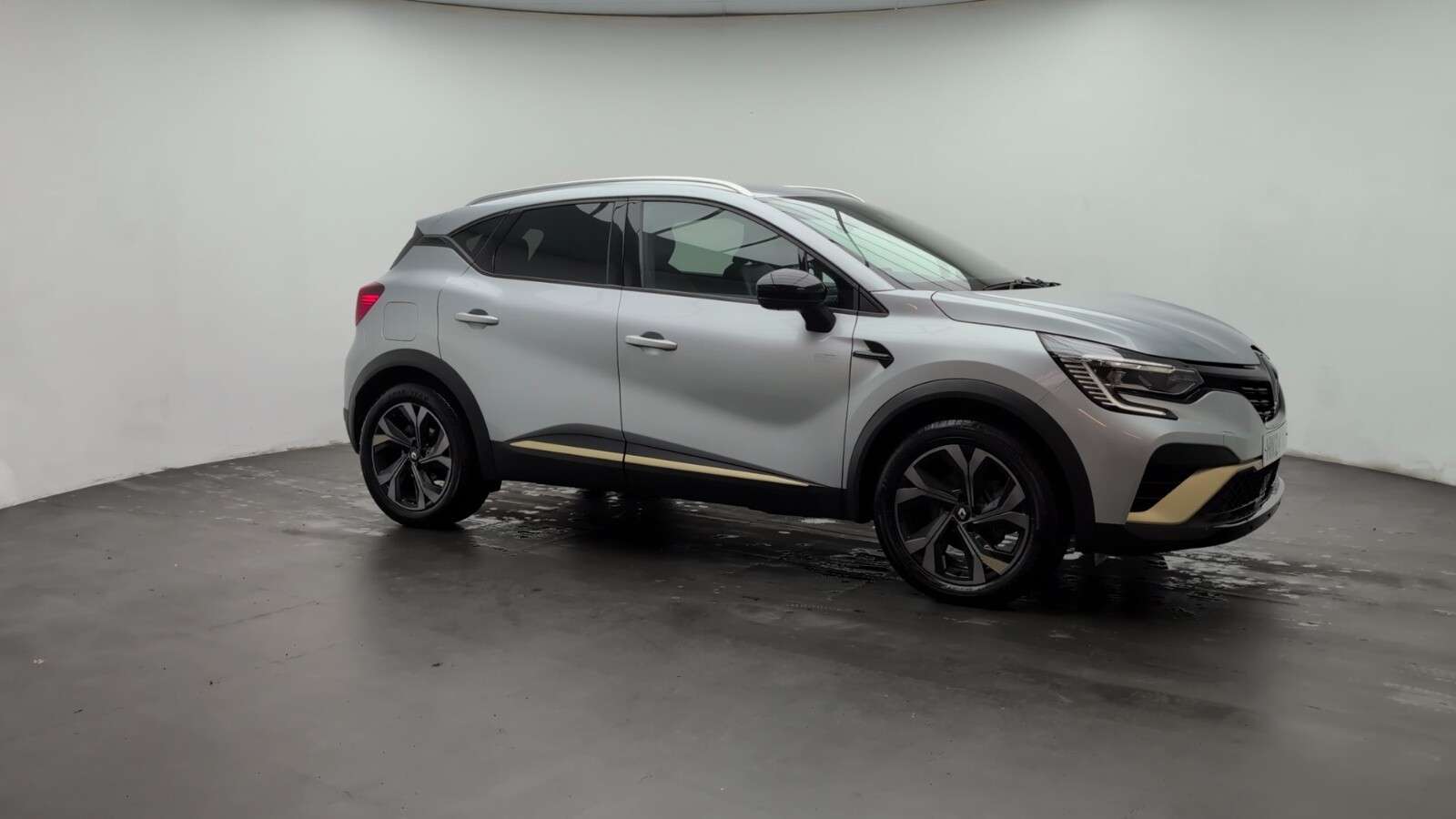 2024 RENAULT CAPTUR 2024 RENAULT CAPTUR