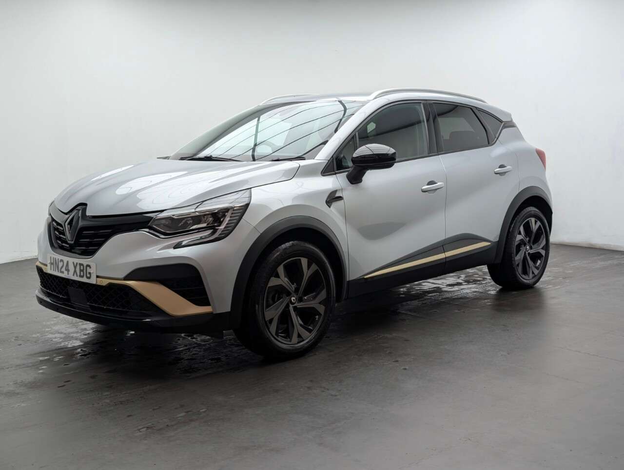 2024 RENAULT CAPTUR 2024 RENAULT CAPTUR