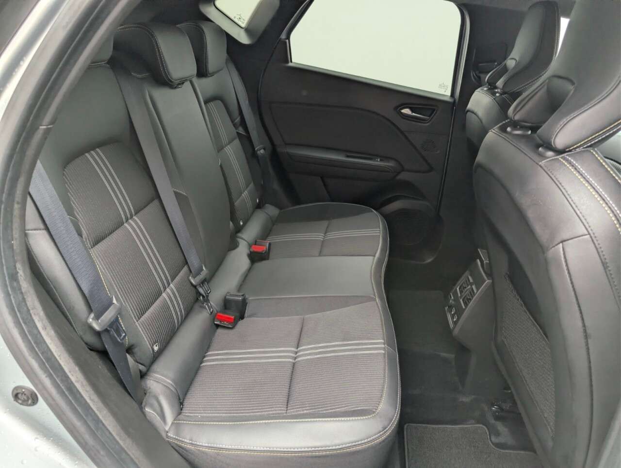 2024 RENAULT CAPTUR 2024 RENAULT CAPTUR