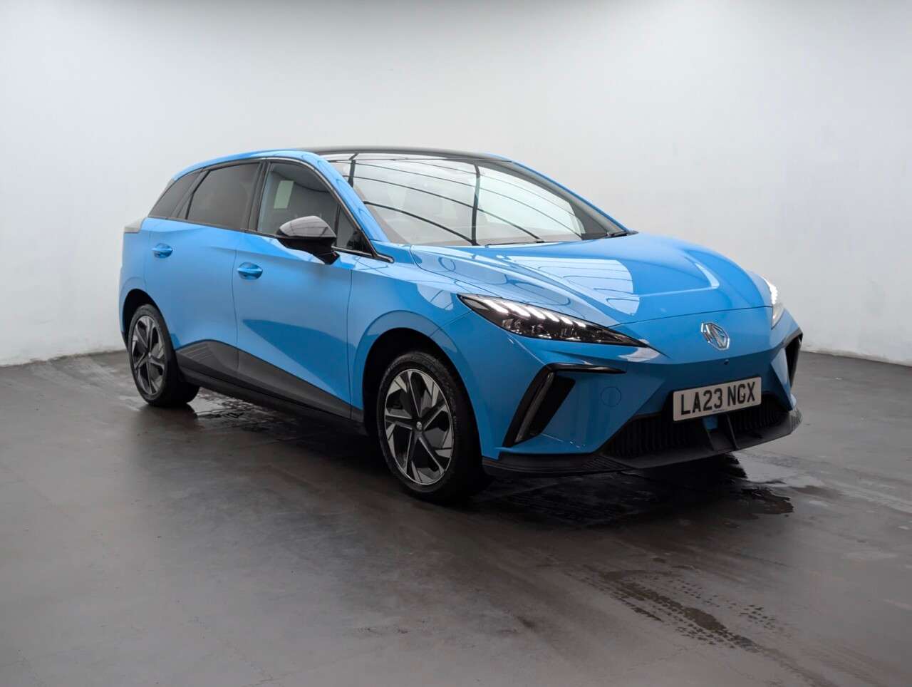 A 2023 MG 1100 64kWh Trophy Long Range Hatchback 5dr Electric Auto (203 ps) PARKING CAMERA A 2023 MG 1100 64kWh Trophy Long Range Hatchback 5dr Electric Auto (203 ps) PARKING CAMERA