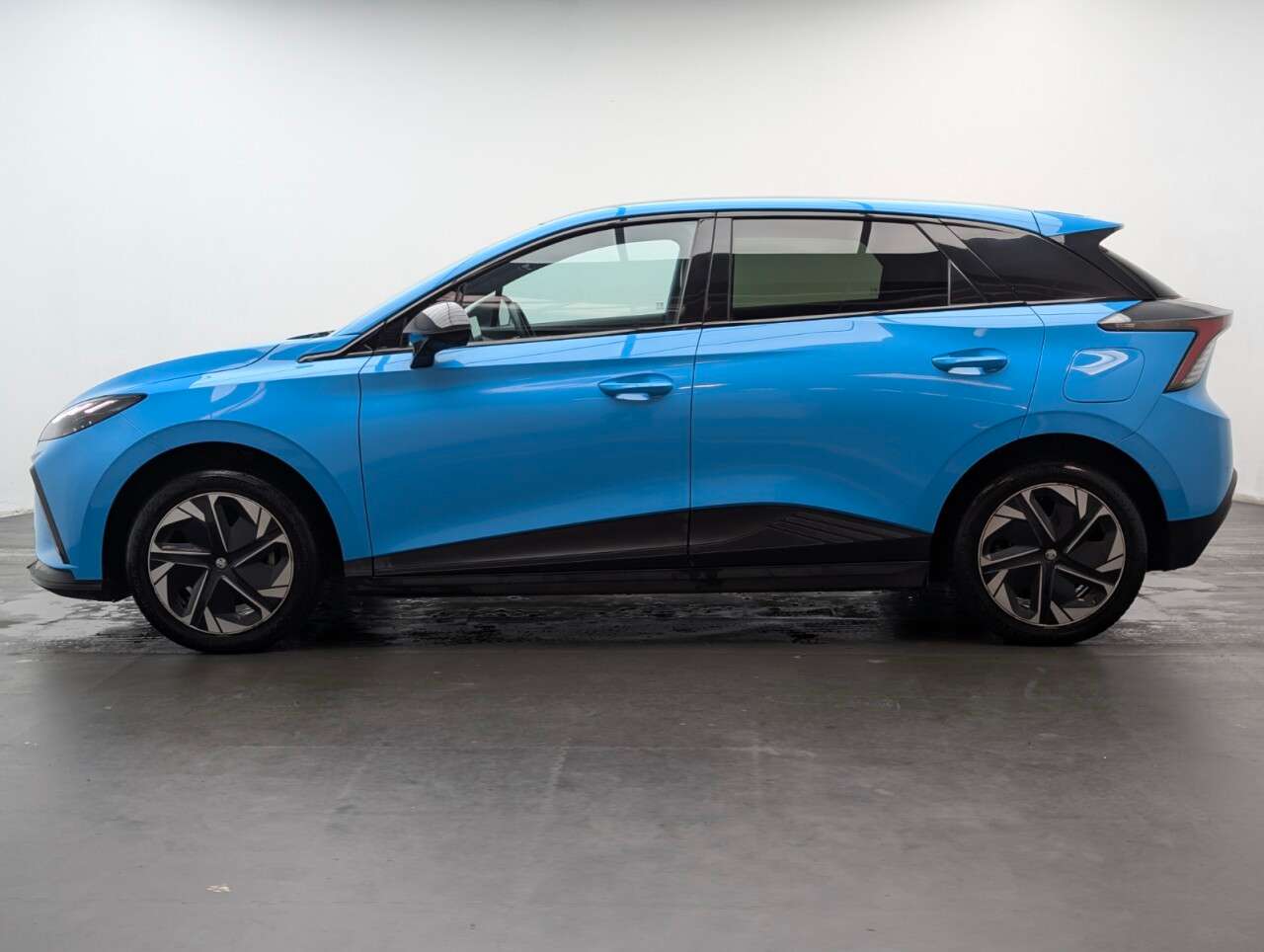 2023 MG 1100 2023 MG 1100