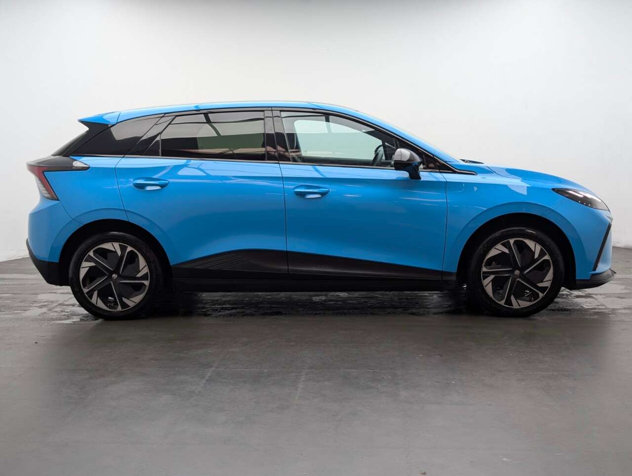 2023 MG 1100 2023 MG 1100