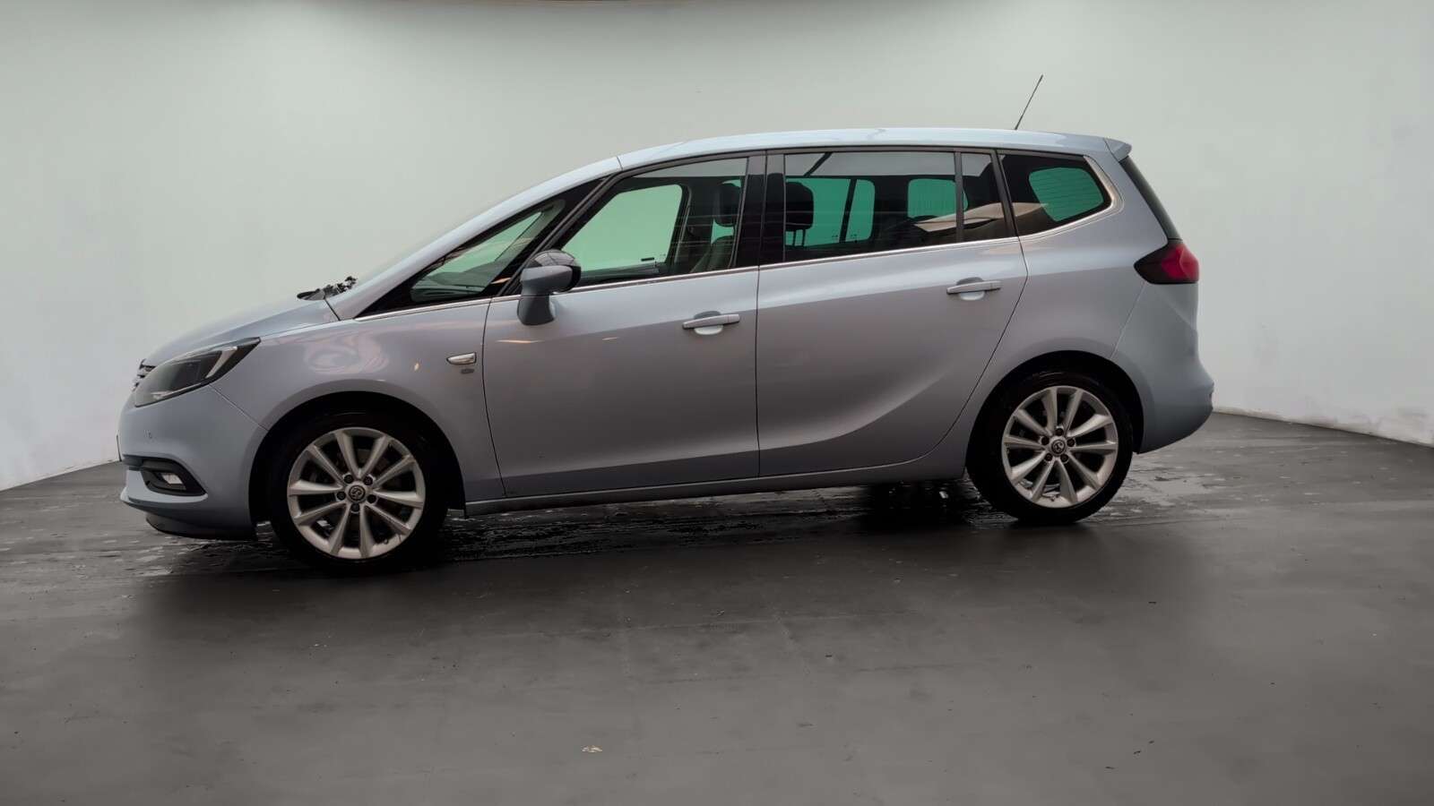 2018 VAUXHALL ZAFIRA TOURER 2018 VAUXHALL ZAFIRA TOURER