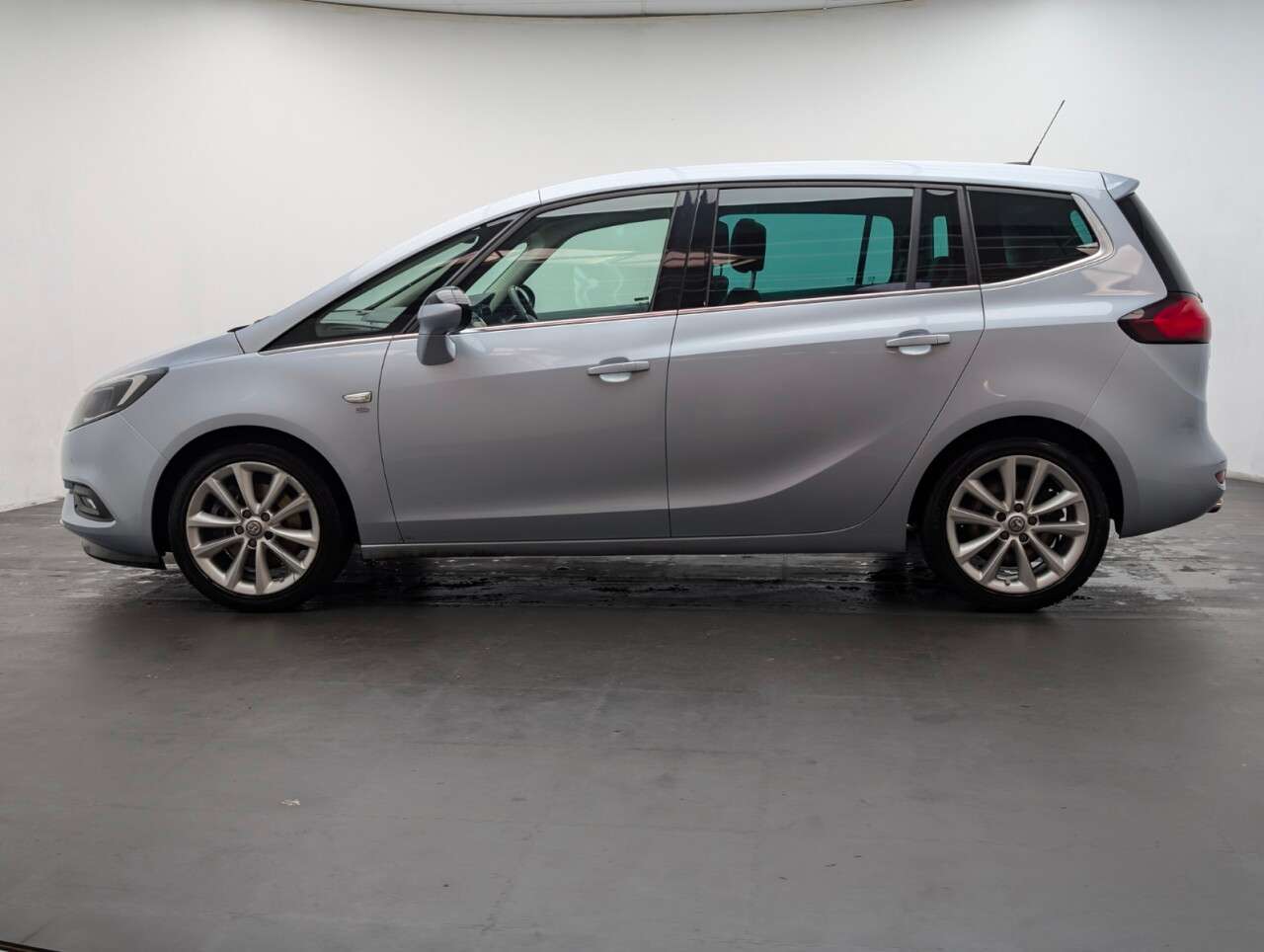 2018 VAUXHALL ZAFIRA TOURER 2018 VAUXHALL ZAFIRA TOURER