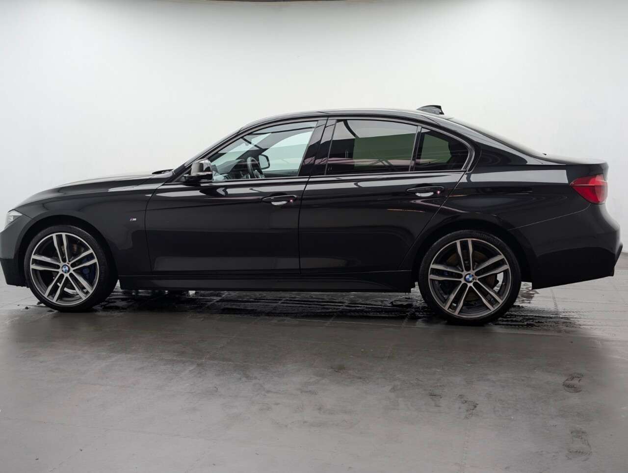 2018 BMW 3 SERIES 2018 BMW 3 SERIES