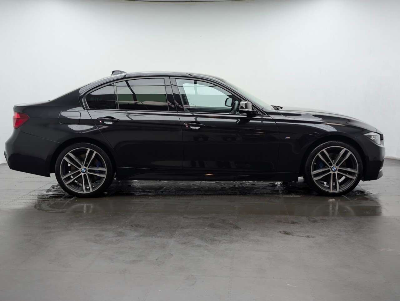 2018 BMW 3 SERIES 2018 BMW 3 SERIES