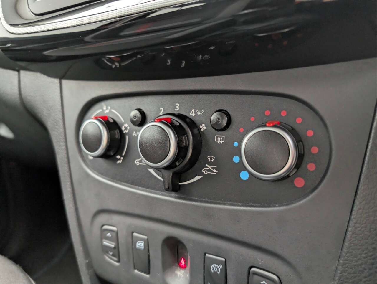 2019 DACIA SANDERO STEPWAY 2019 DACIA SANDERO STEPWAY