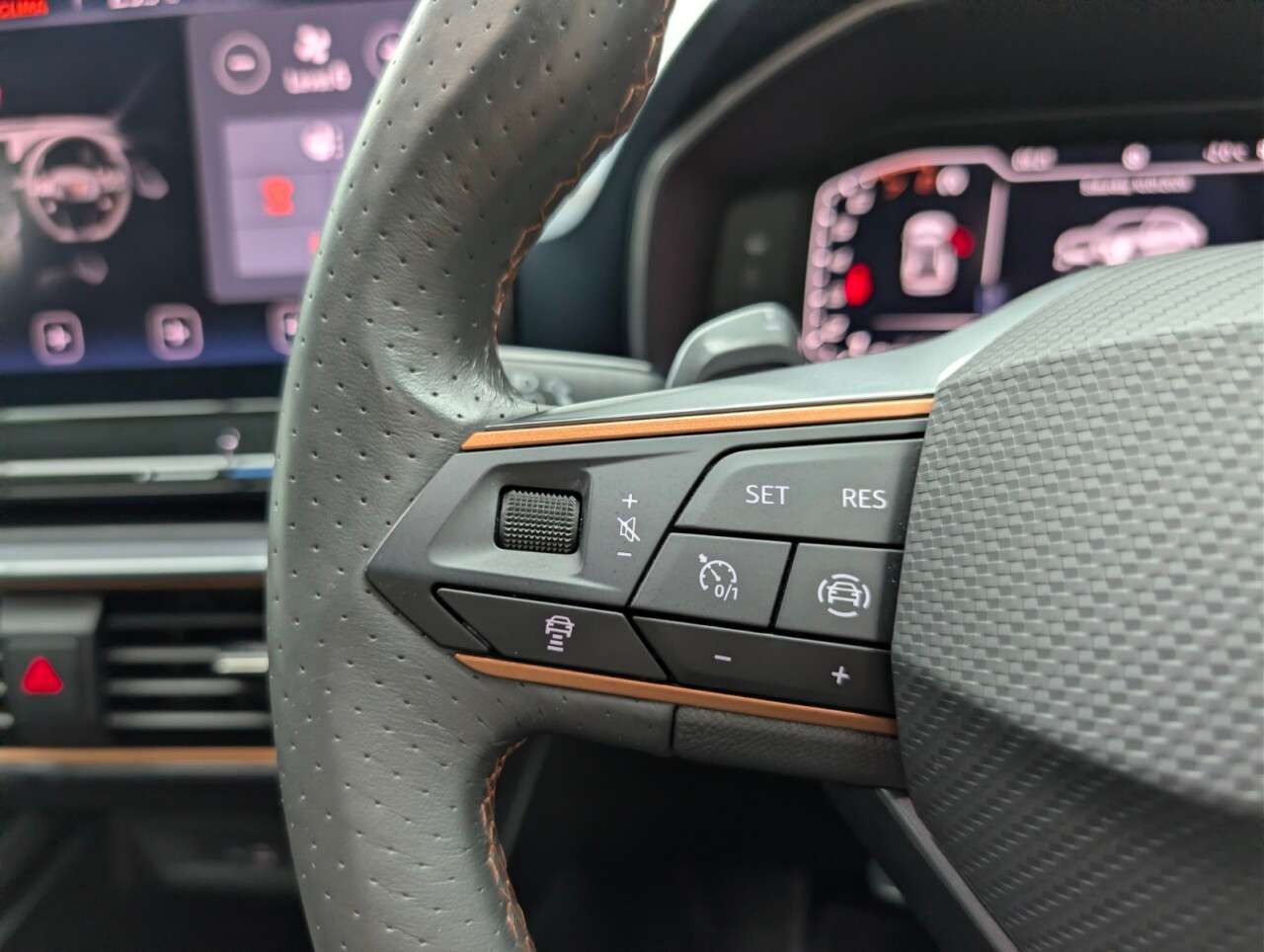 2021 CUPRA FORMENTOR 2021 CUPRA FORMENTOR