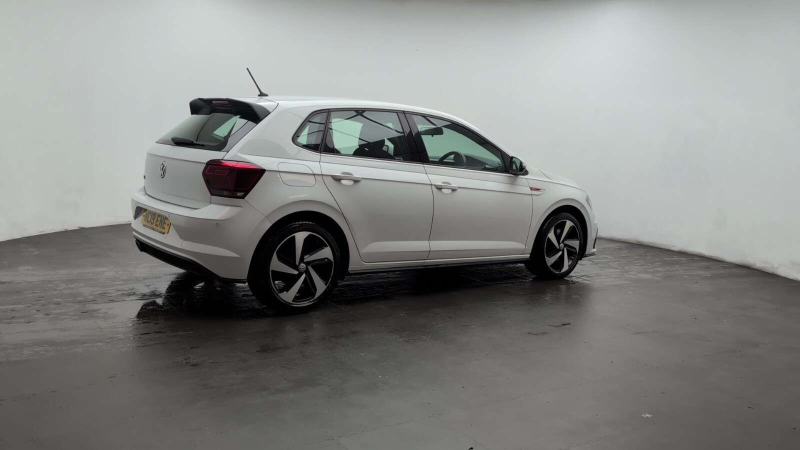 2019 VOLKSWAGEN POLO 2019 VOLKSWAGEN POLO