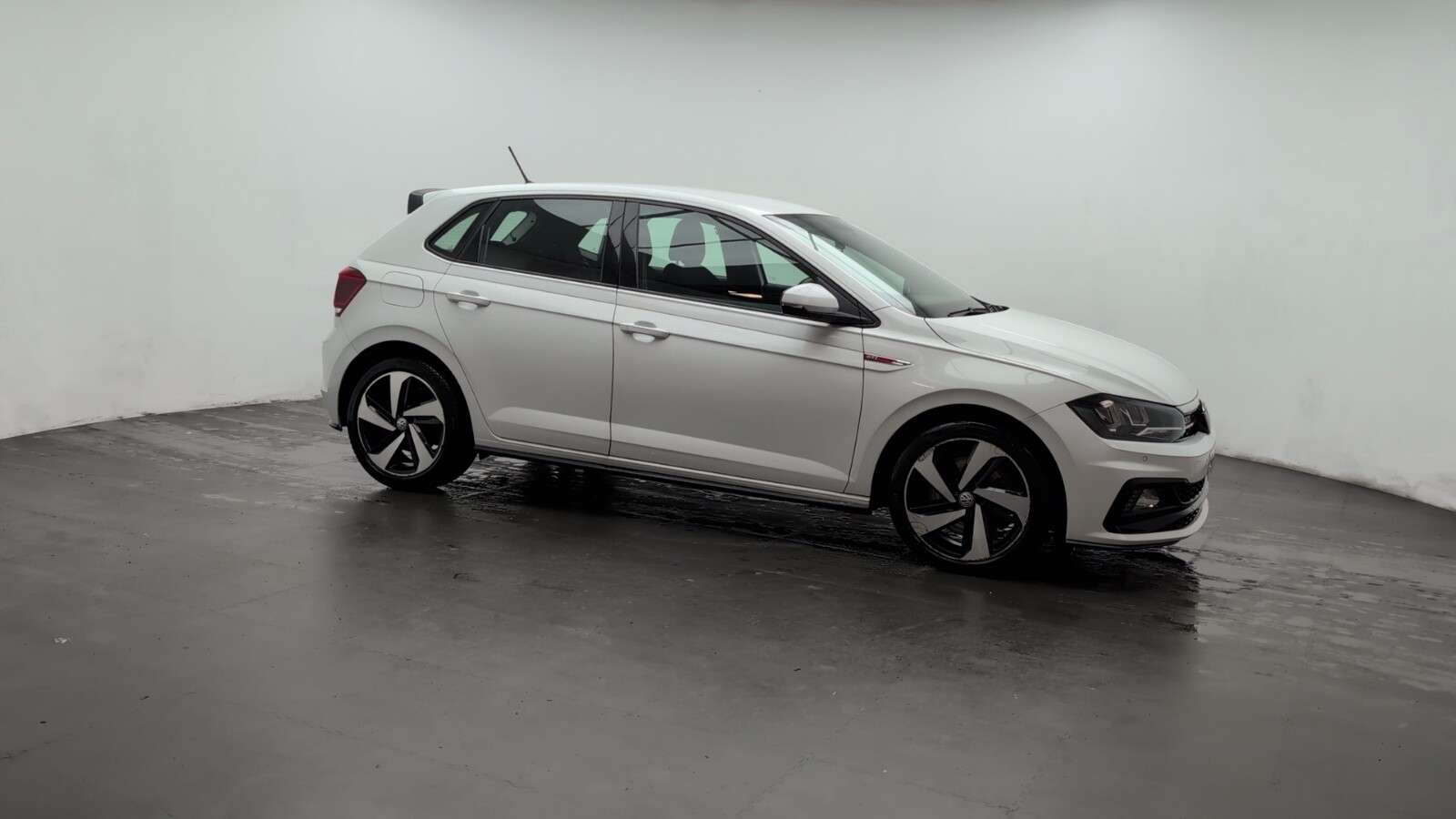 2019 VOLKSWAGEN POLO 2019 VOLKSWAGEN POLO