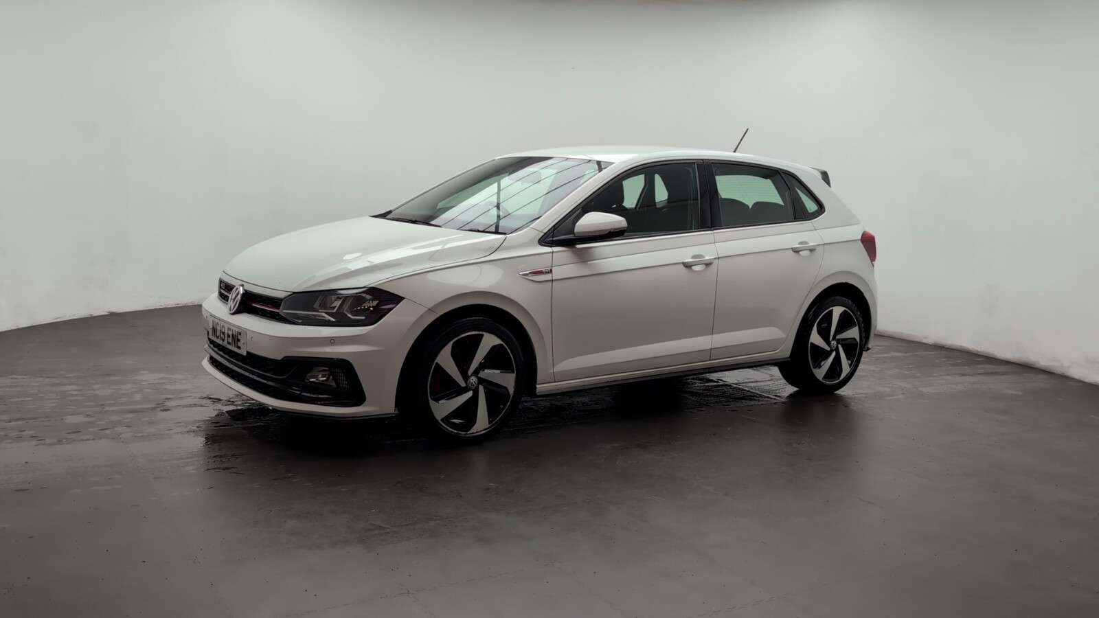 2019 VOLKSWAGEN POLO 2019 VOLKSWAGEN POLO
