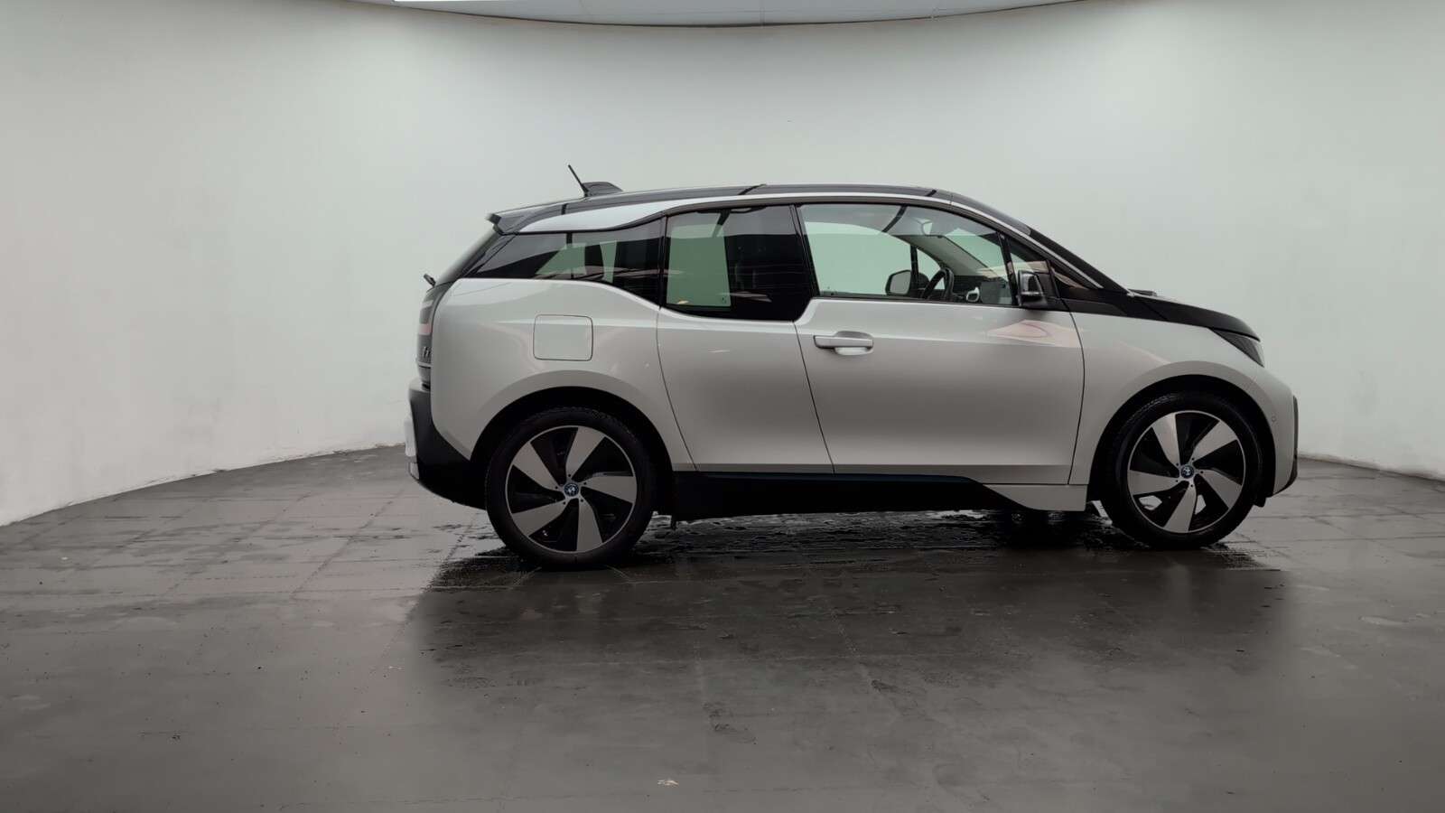 2020 BMW I3 2020 BMW I3