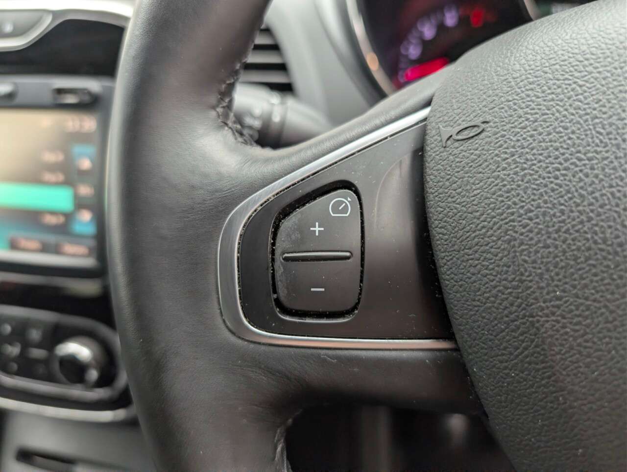 2017 RENAULT CAPTUR 2017 RENAULT CAPTUR