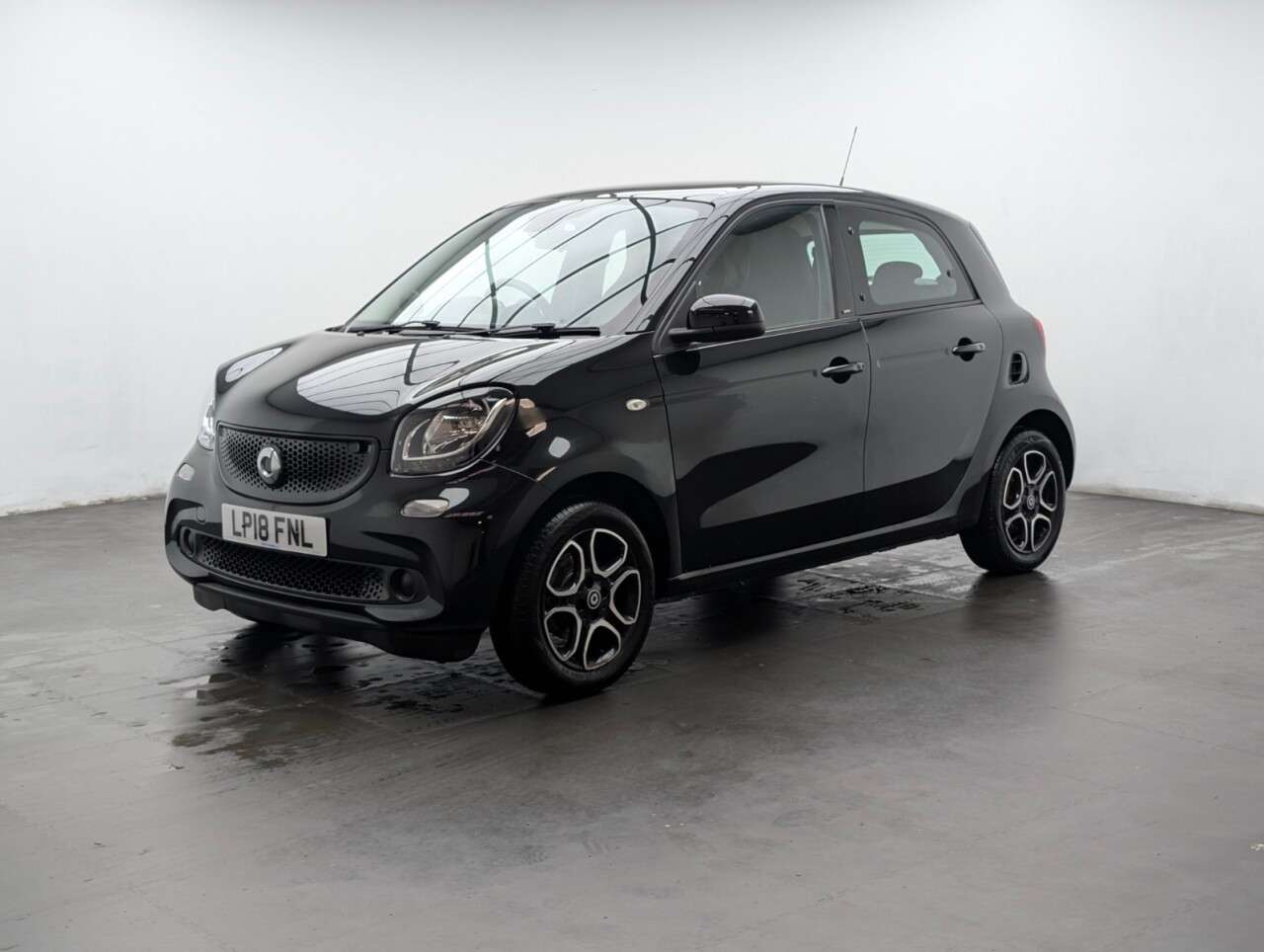 2018 SMART FORFOUR 2018 SMART FORFOUR