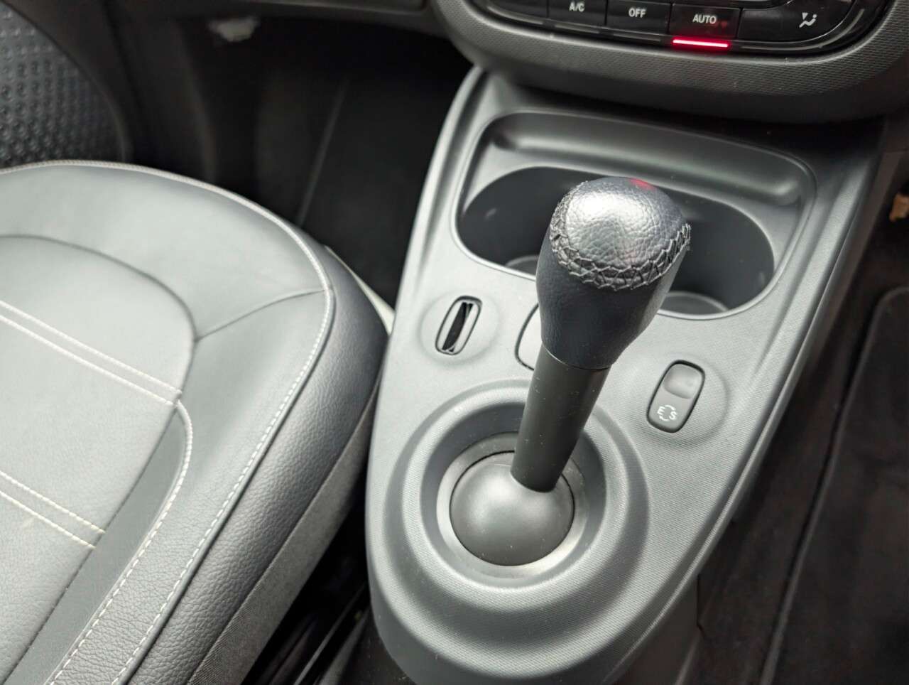 2018 SMART FORFOUR 2018 SMART FORFOUR