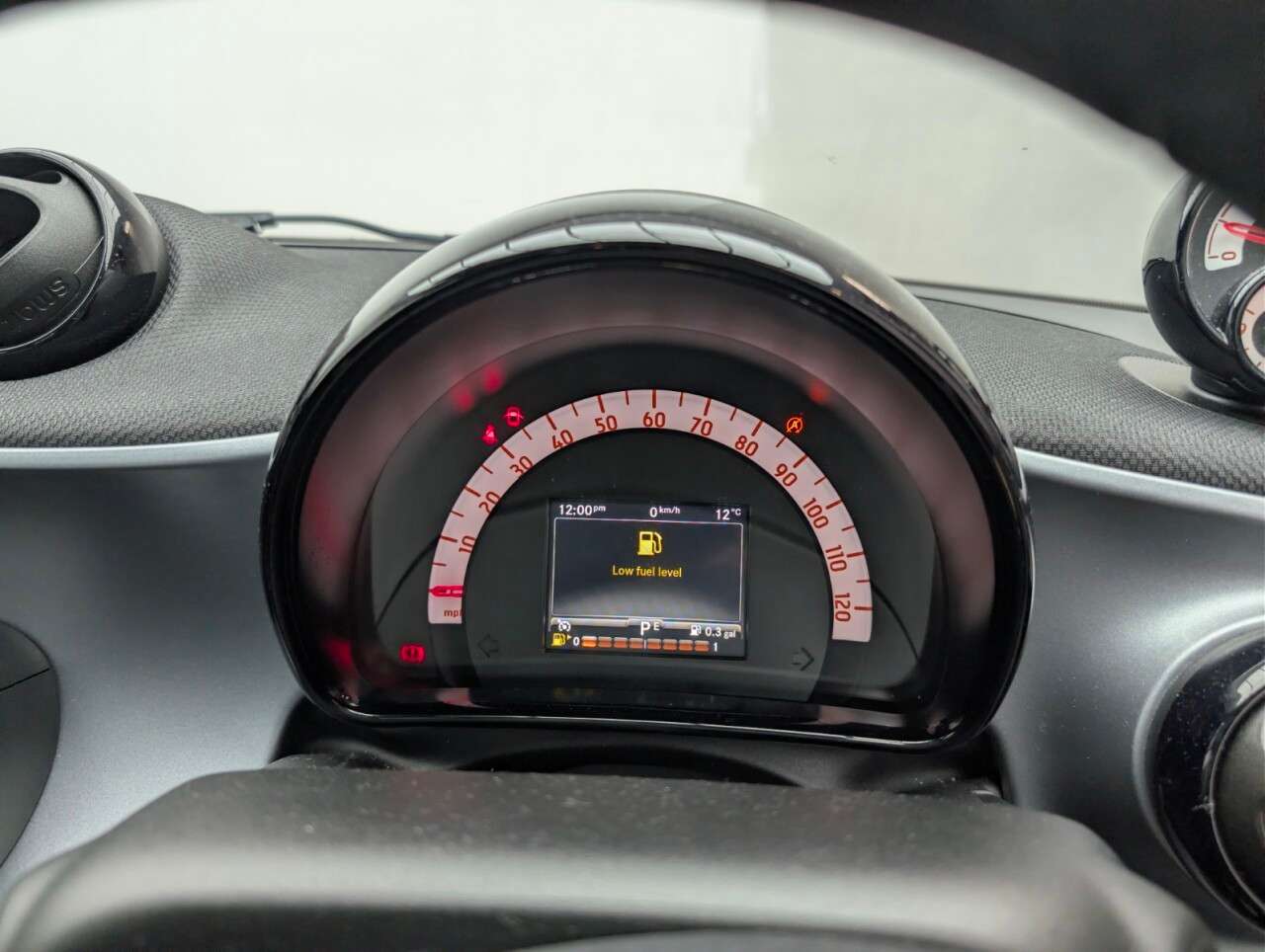 2018 SMART FORFOUR 2018 SMART FORFOUR