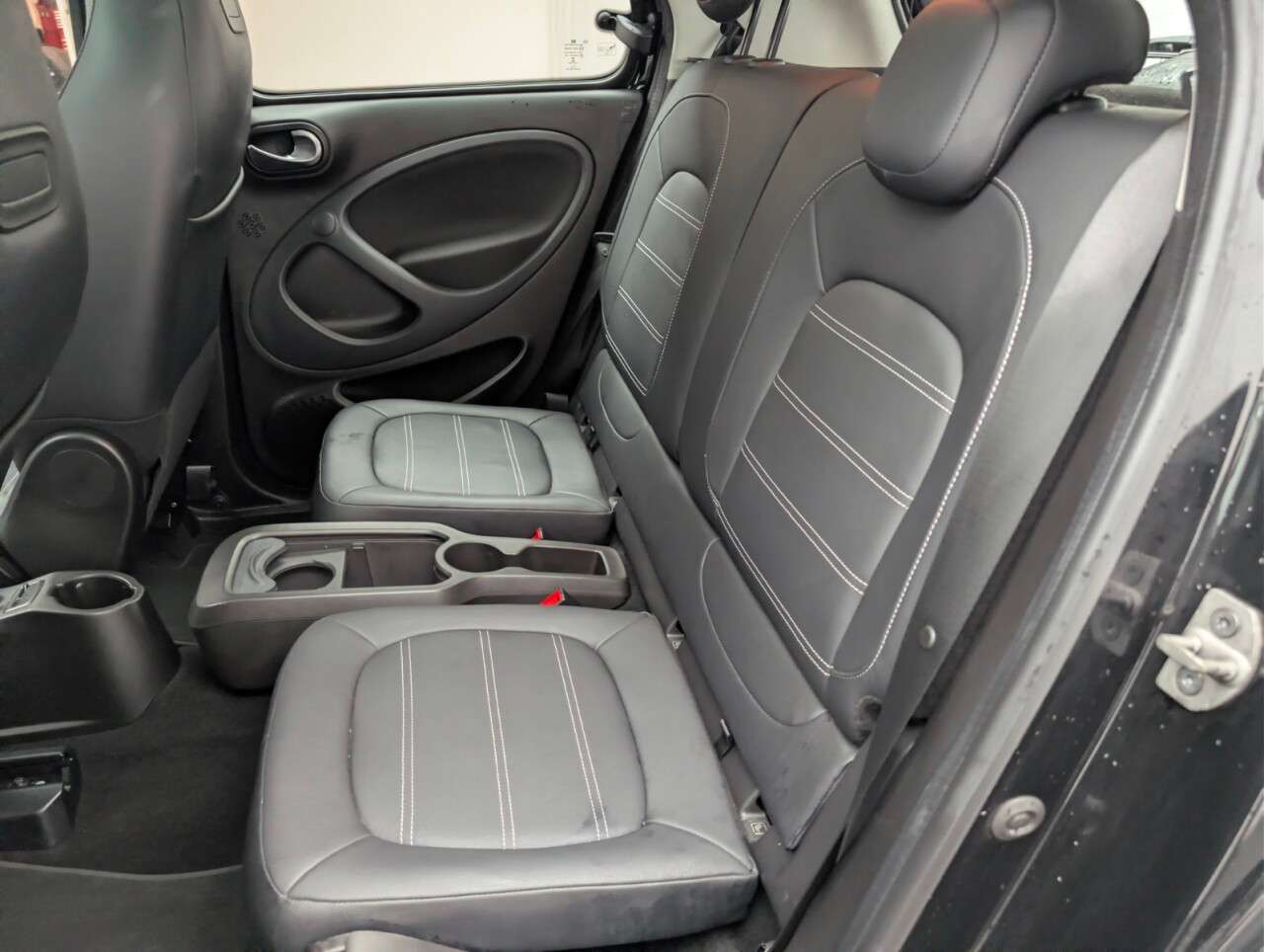 2018 SMART FORFOUR 2018 SMART FORFOUR