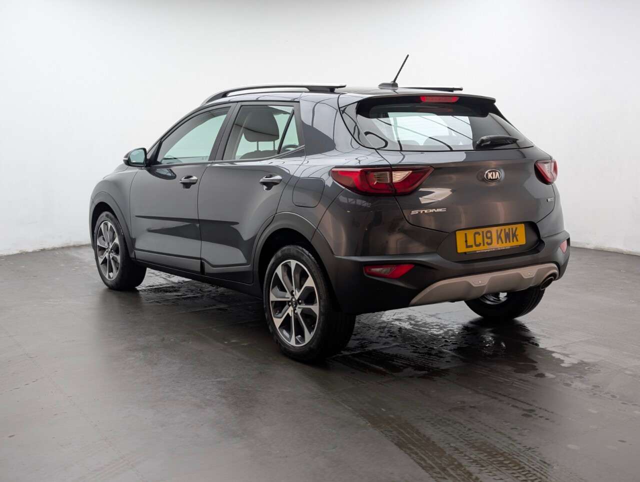 2019 KIA STONIC 2019 KIA STONIC