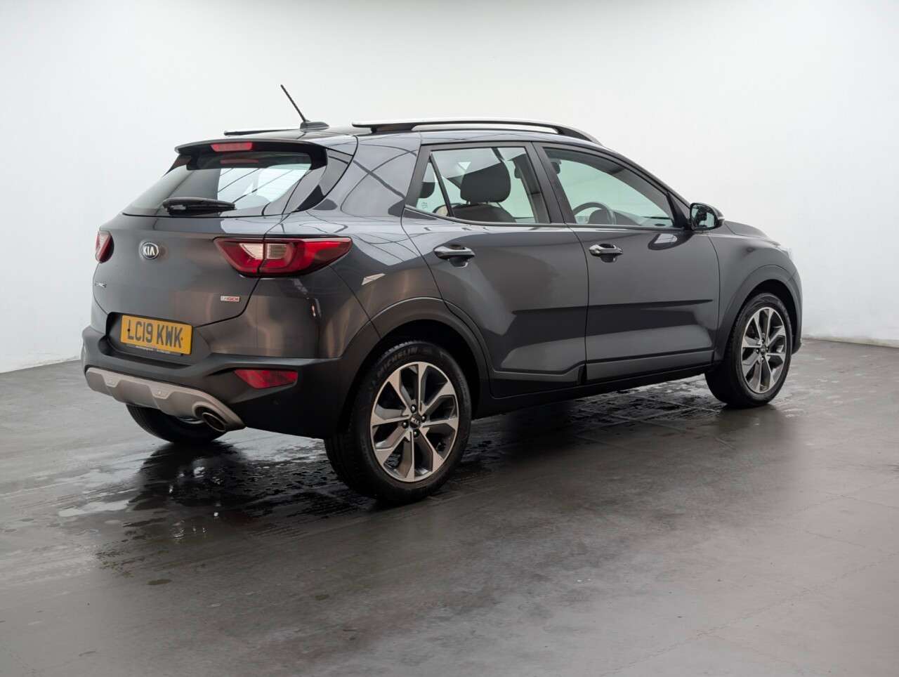 2019 KIA STONIC 2019 KIA STONIC