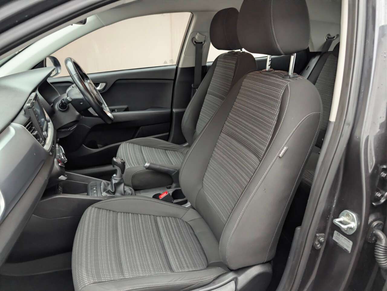 2019 KIA STONIC 2019 KIA STONIC