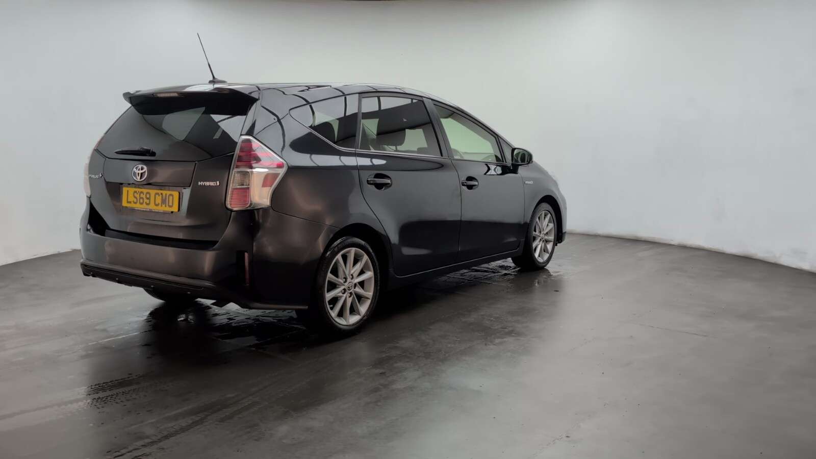 2019 TOYOTA PRIUS+ 2019 TOYOTA PRIUS+