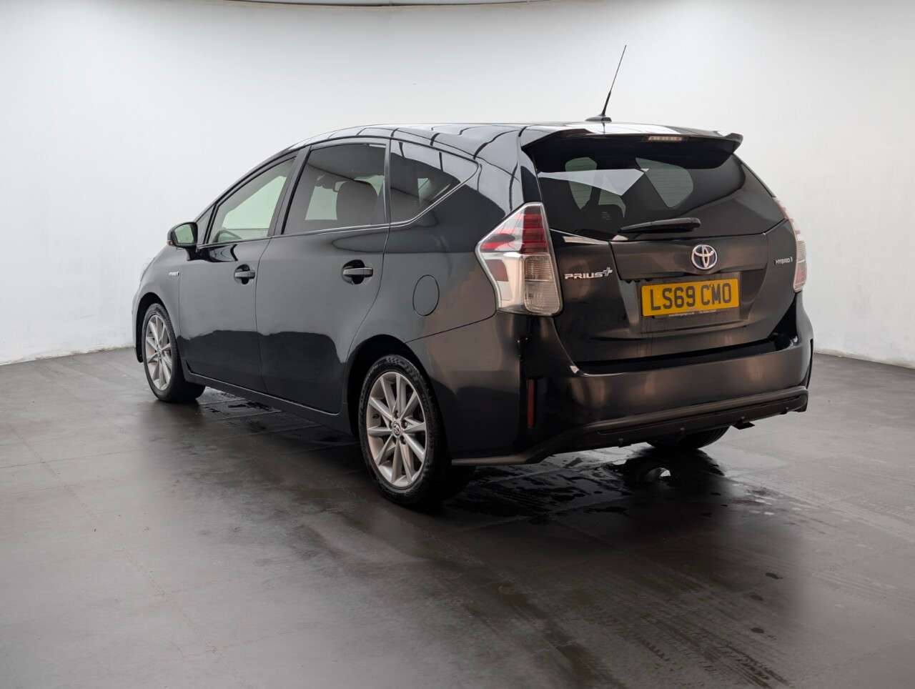 2019 TOYOTA PRIUS+ 2019 TOYOTA PRIUS+