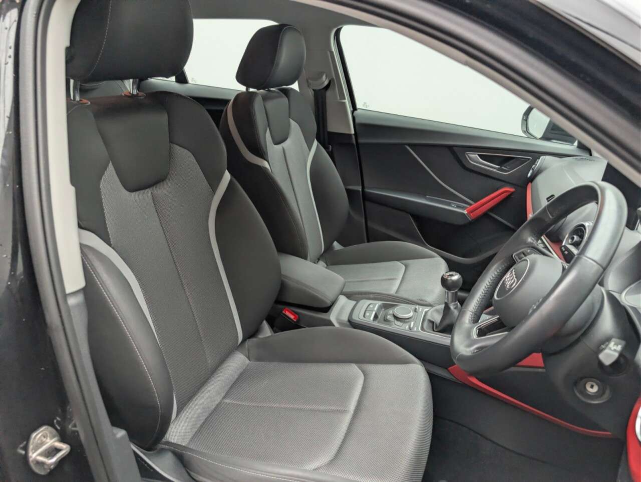 2020 AUDI Q2 2020 AUDI Q2