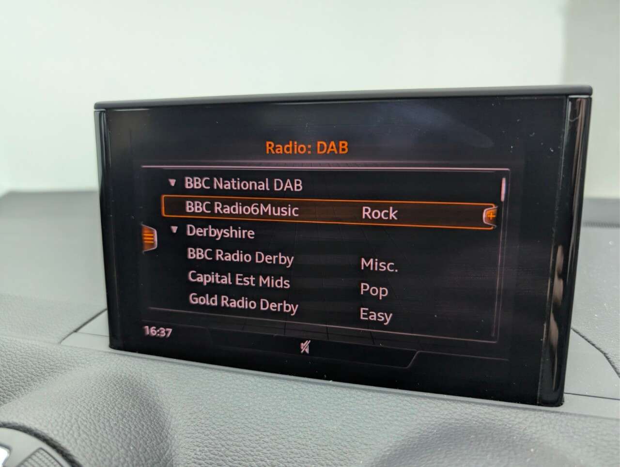 2020 AUDI Q2 2020 AUDI Q2