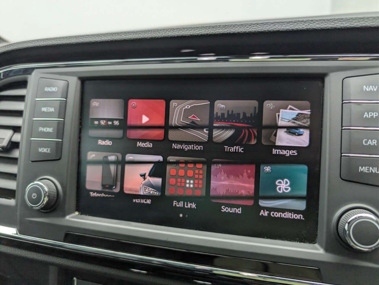 2018 SEAT ATECA 2018 SEAT ATECA