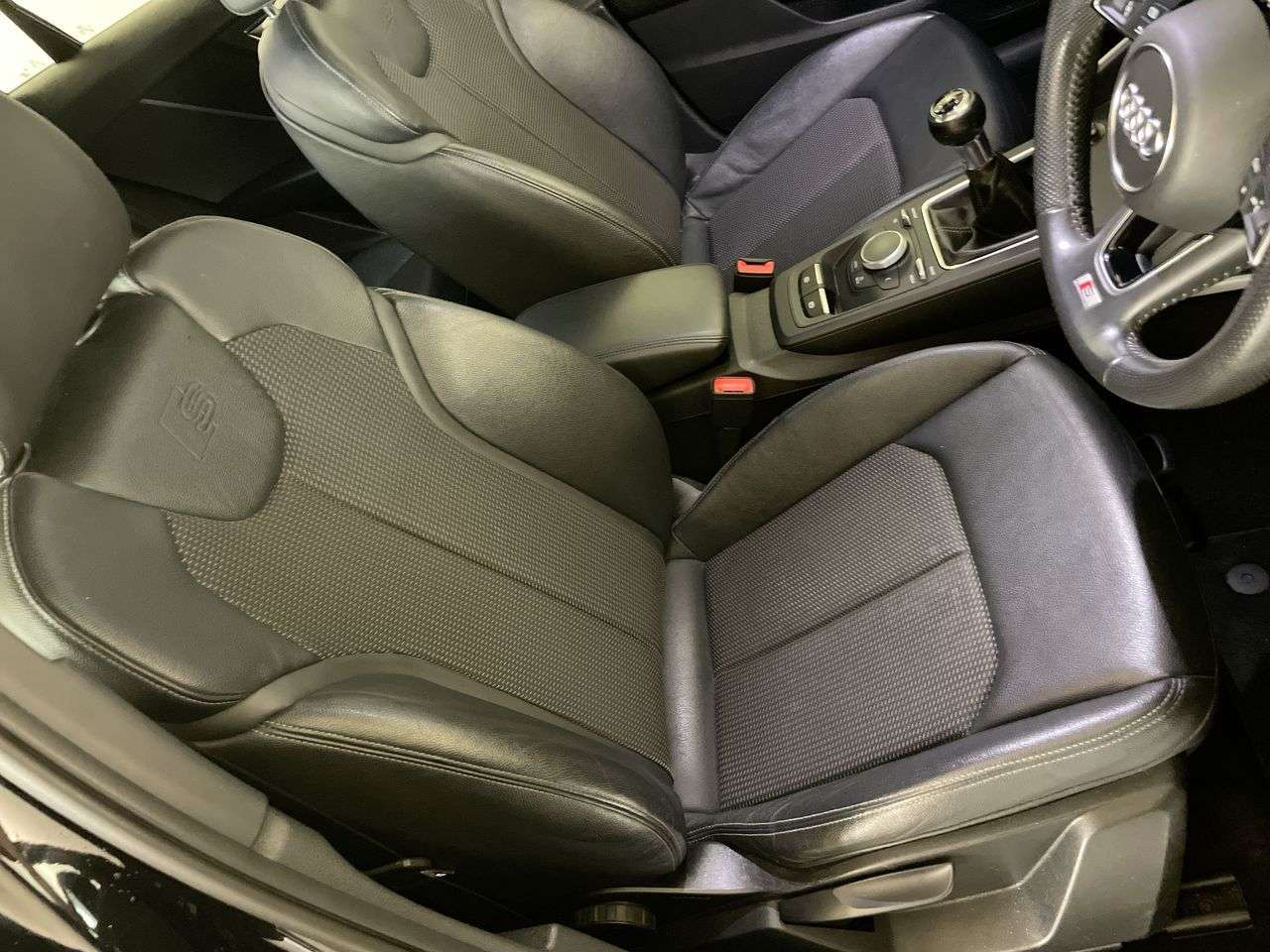 2018 AUDI Q2 2018 AUDI Q2